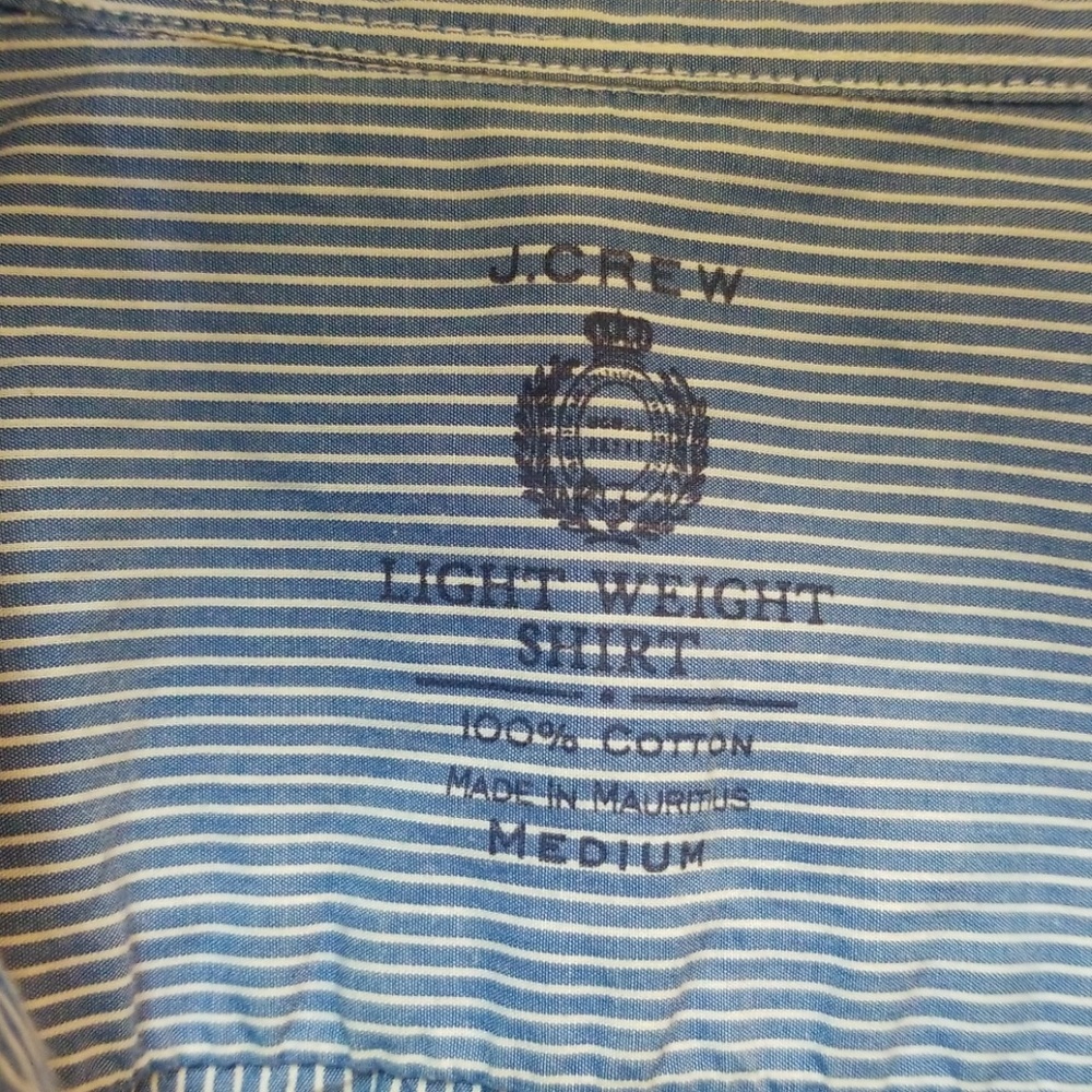 J.crew  light weight Shirt size M - Picture 2 of 4